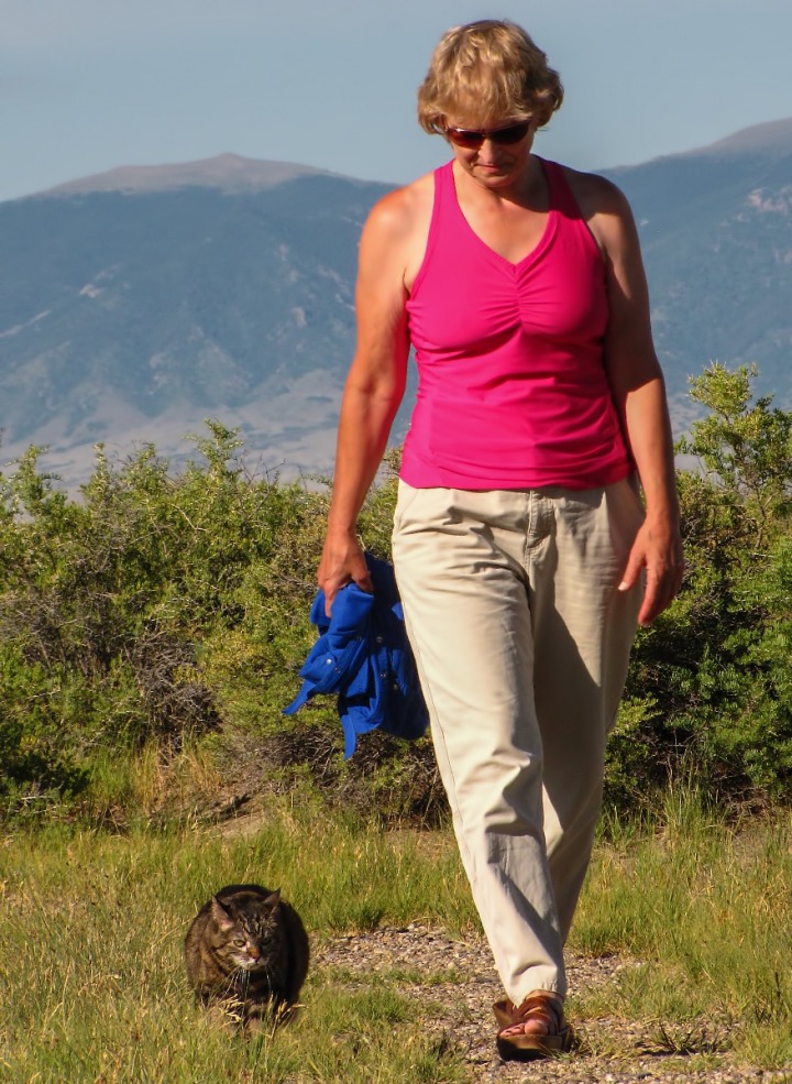 Louise Returns with Furry Purry From a Short Stroll